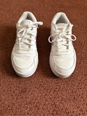 Adida’s women’s  white  Sneakers with Pink Accents